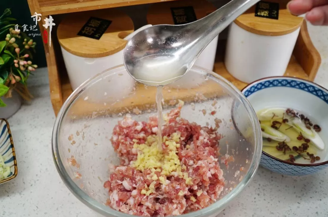 没名儿生煎的做法 家常版生煎包做法,不揉面不擀皮,皮薄馅大超美味