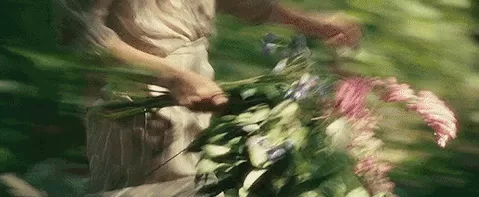 巴黎世家香水 巴黎世家从不坑穷人!8千2塑料袋卖断货,设计师到底在想什么?