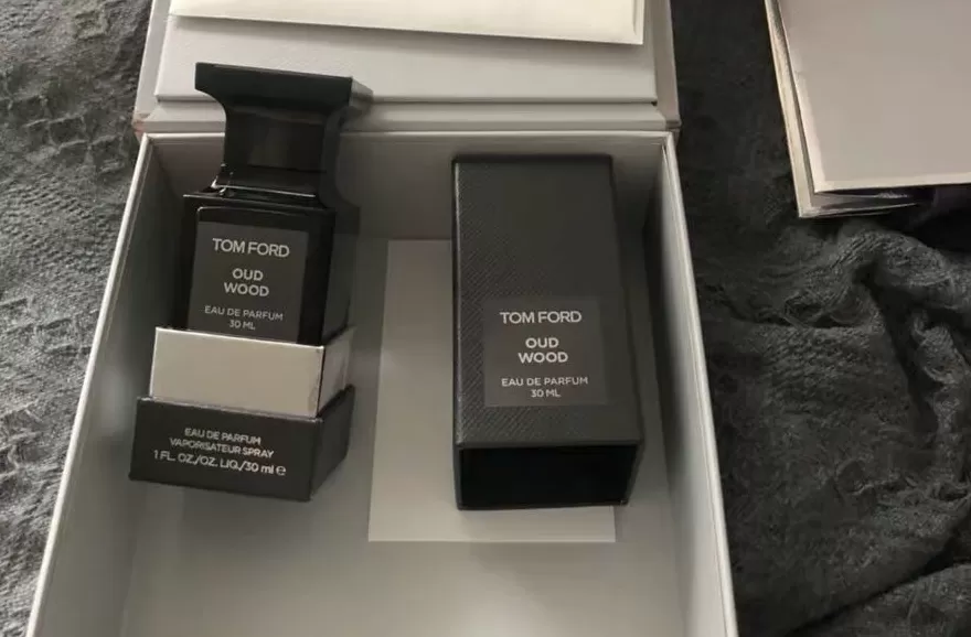 圣罗兰自由至上香水 这三款香水不能多闻,闻过就忘不了,会爱到离不开