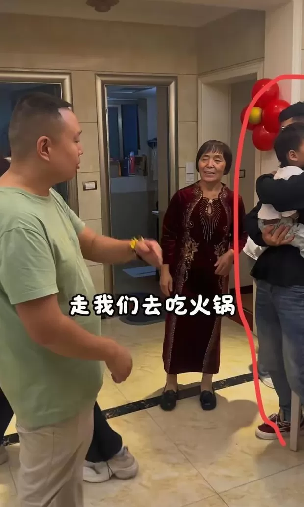 味齐调料代理 兑现承诺 王晓举已接同母异父的弟妹来四川 将带他们打拼 妹夫