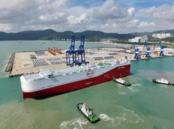 比亚迪电动汽车代理 满载6000余辆新能源车!比亚迪“济南号”从小漠首航新加坡 比亚迪电动汽车代理 满载6000余辆新能源车!比亚迪“济南号”从小漠首航新加坡