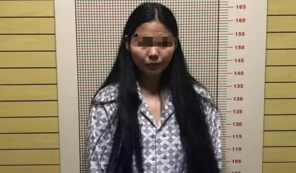 赏目男装网店 花8万多买两条裤子,吊牌价才一半?