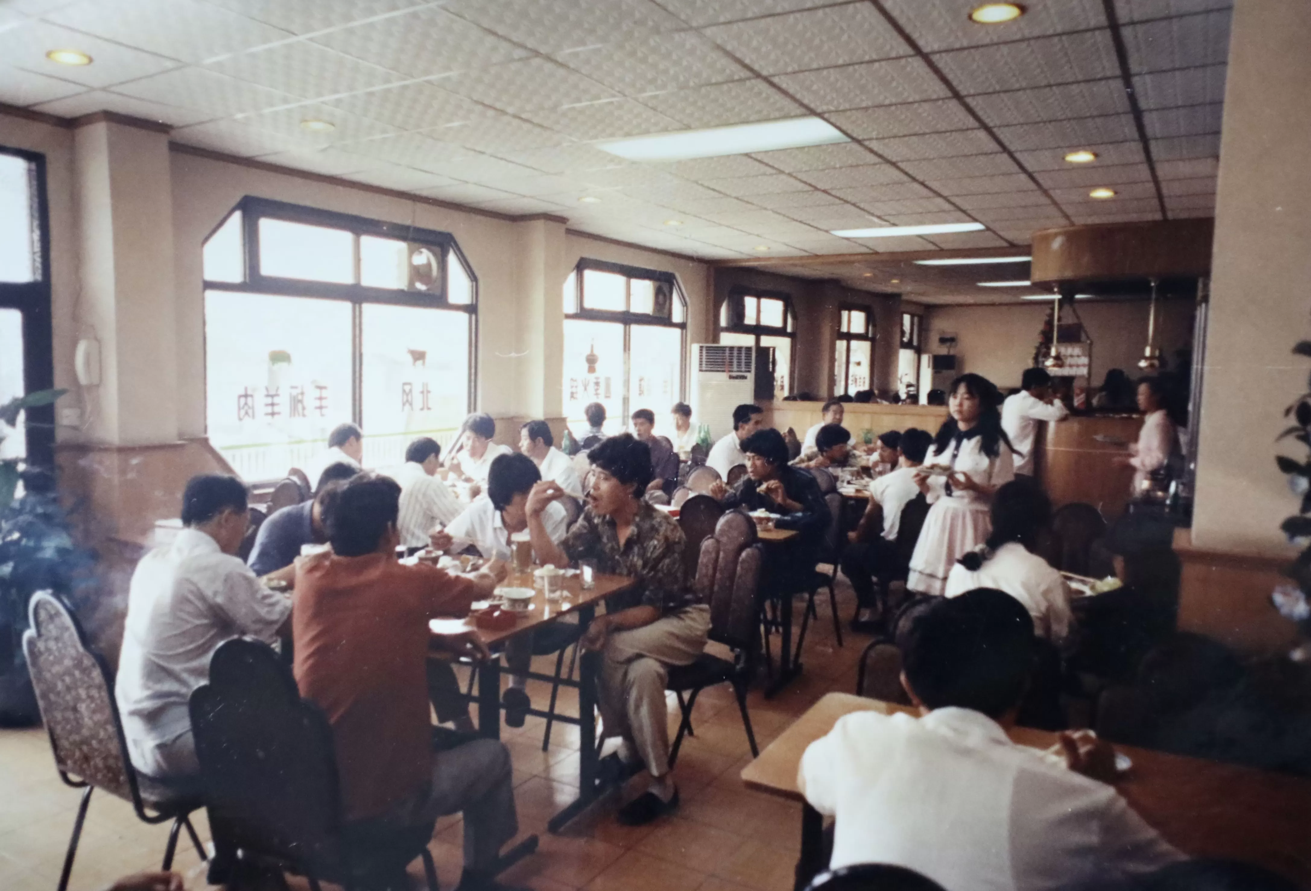 调料代理加盟电话多少 上市前突击套现1亿,边开边倒闭,家族企业「杨国福麻辣烫」如何财富自由? IPO观察