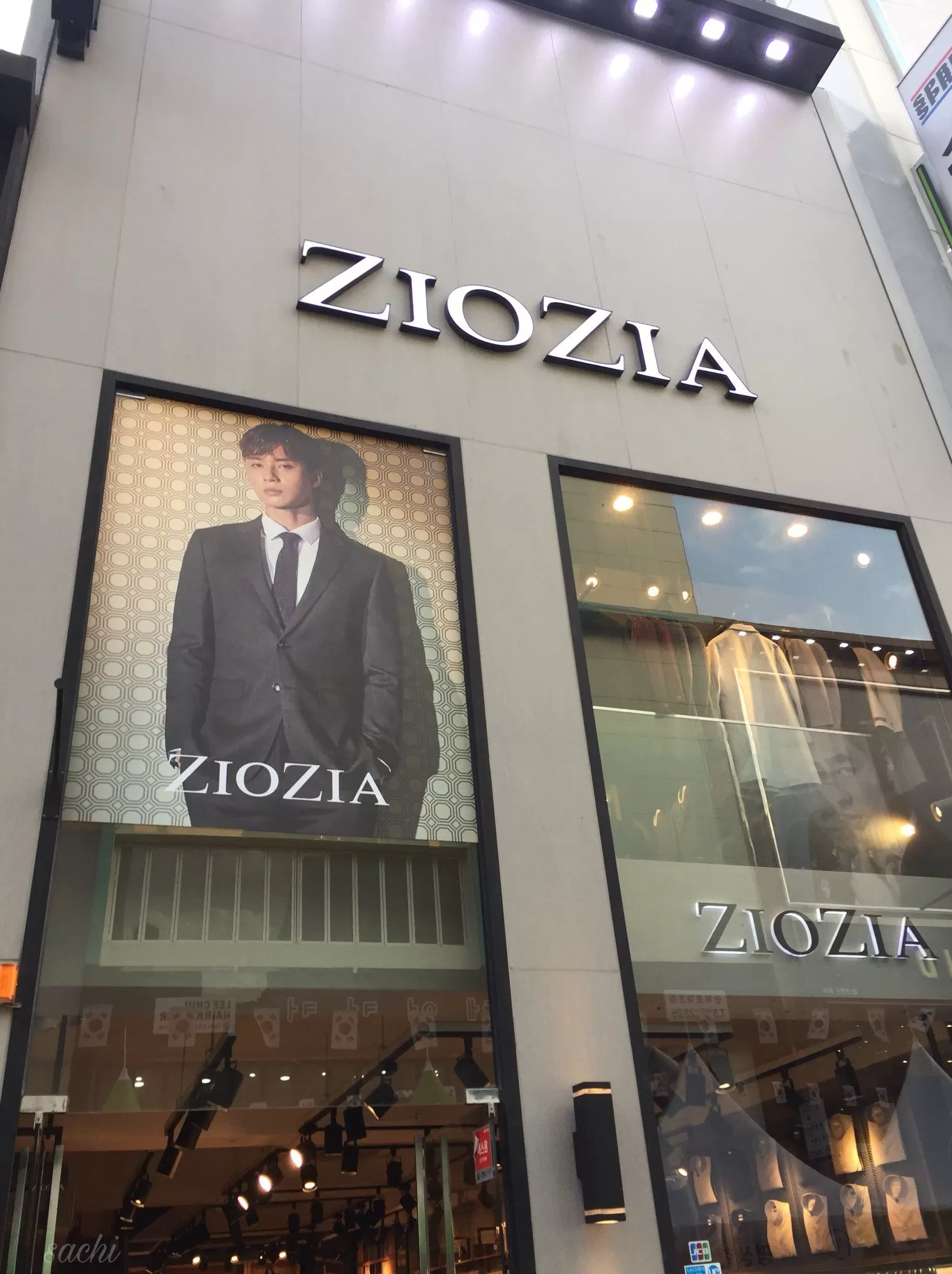 九牧王男装代理 九牧王旗下的韩国男装ZIOZIA一周之内开四店,疫情后是抢占渠道的好时机吗?