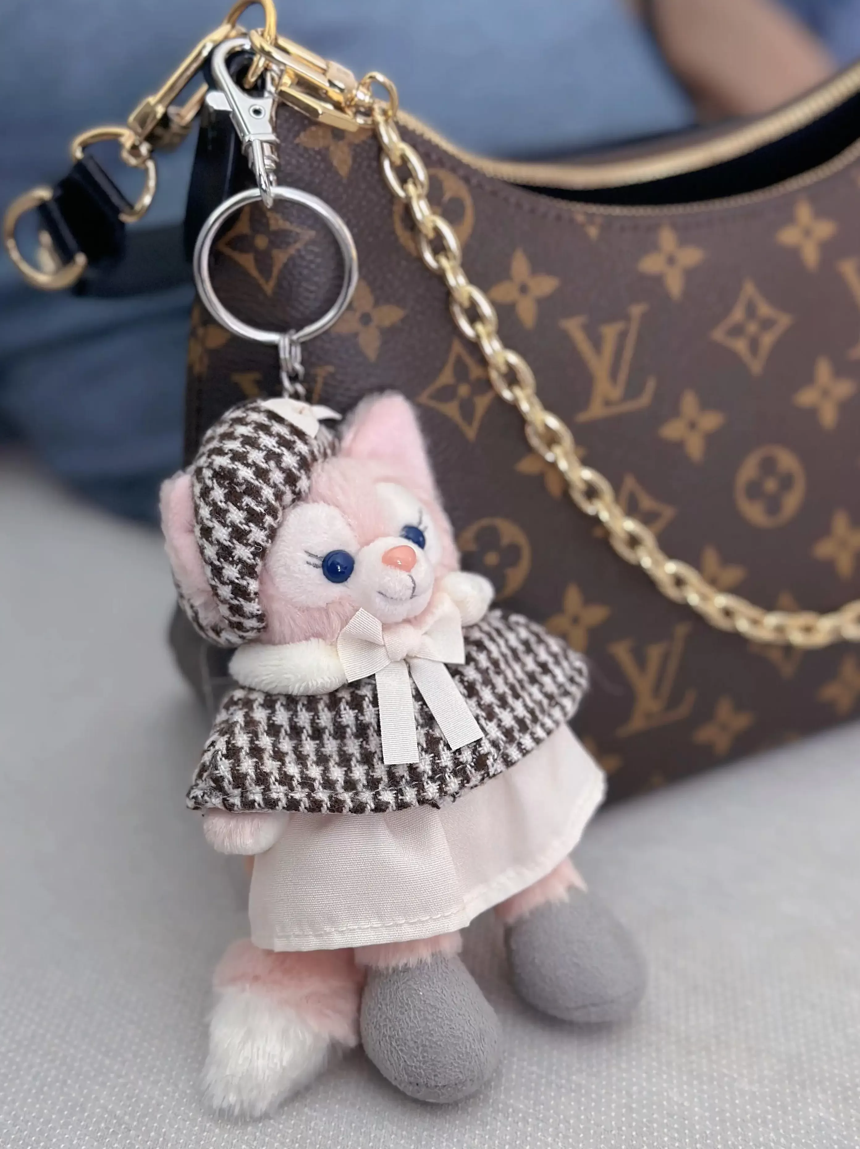迪士尼算奢侈品吗 从奢侈品到F1:迪士尼为什么还在拼命「拉新」?