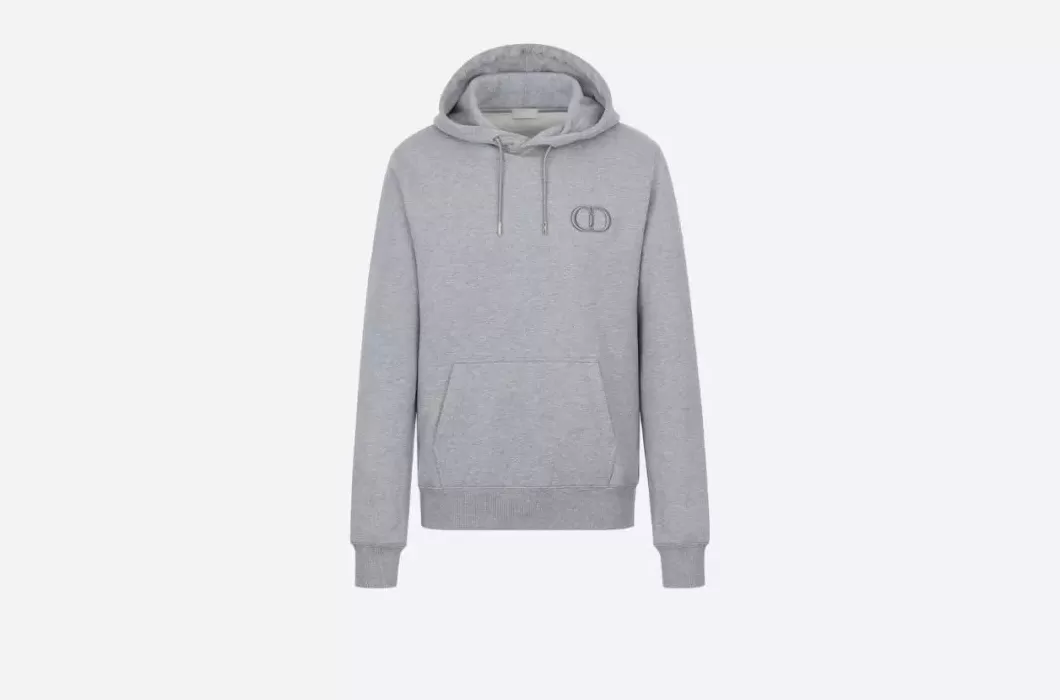 迪奥官网店男装 简约不显简单的 Dior 男装,在不断地精进与进化