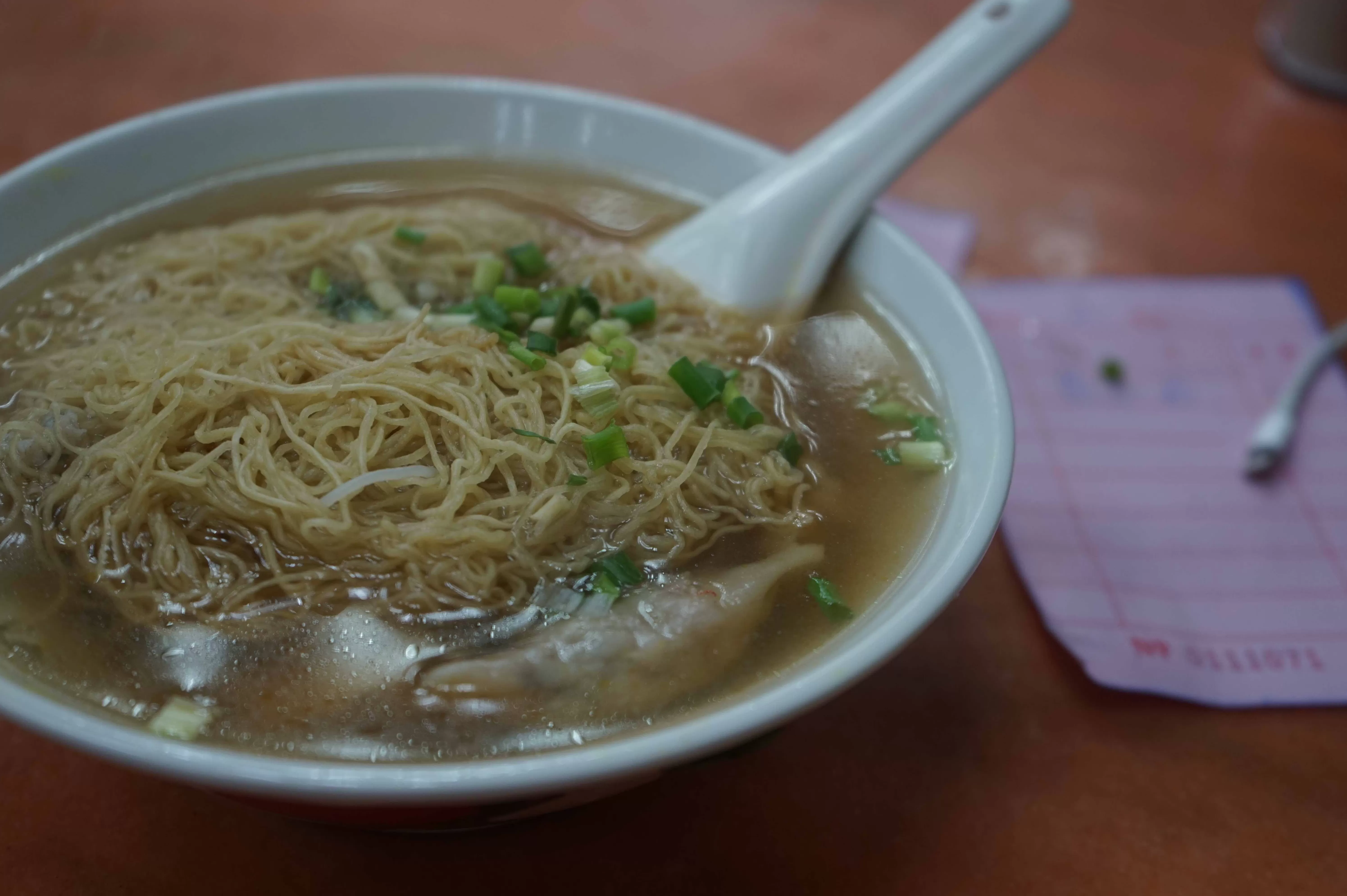 顺溜刀削面西红柿卤做法 “老巷烟火繁华”系列报道12 顺溜削面: 一口香滑 满心欢喜