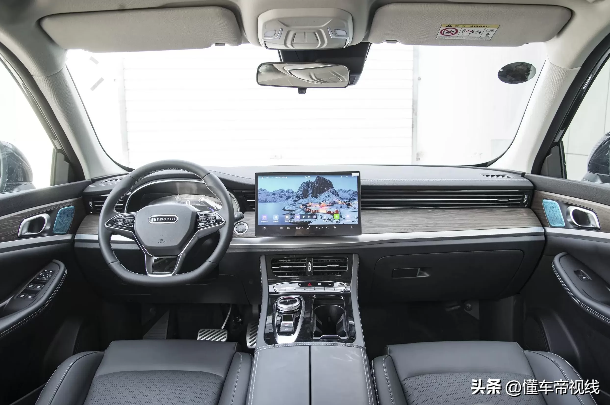 创维电动汽车代理 新车|售2468万元,2025款创维EV6闪现版+上市,乐道L60同级SUV