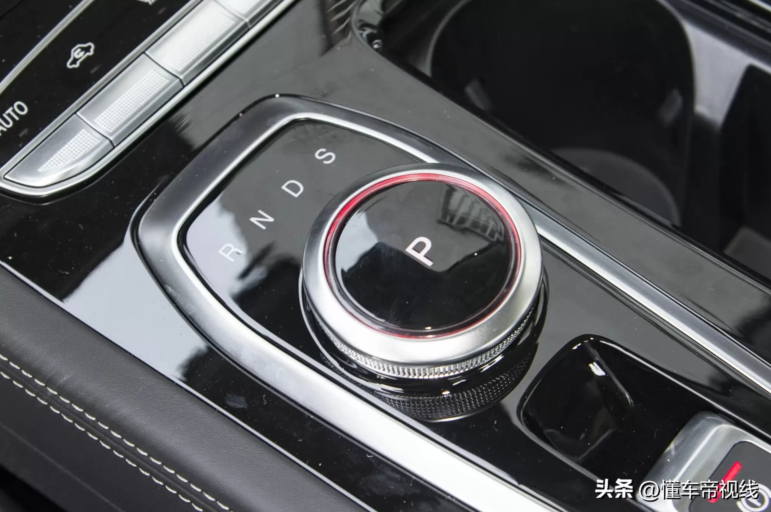 创维电动汽车代理 新车|售2468万元,2025款创维EV6闪现版+上市,乐道L60同级SUV