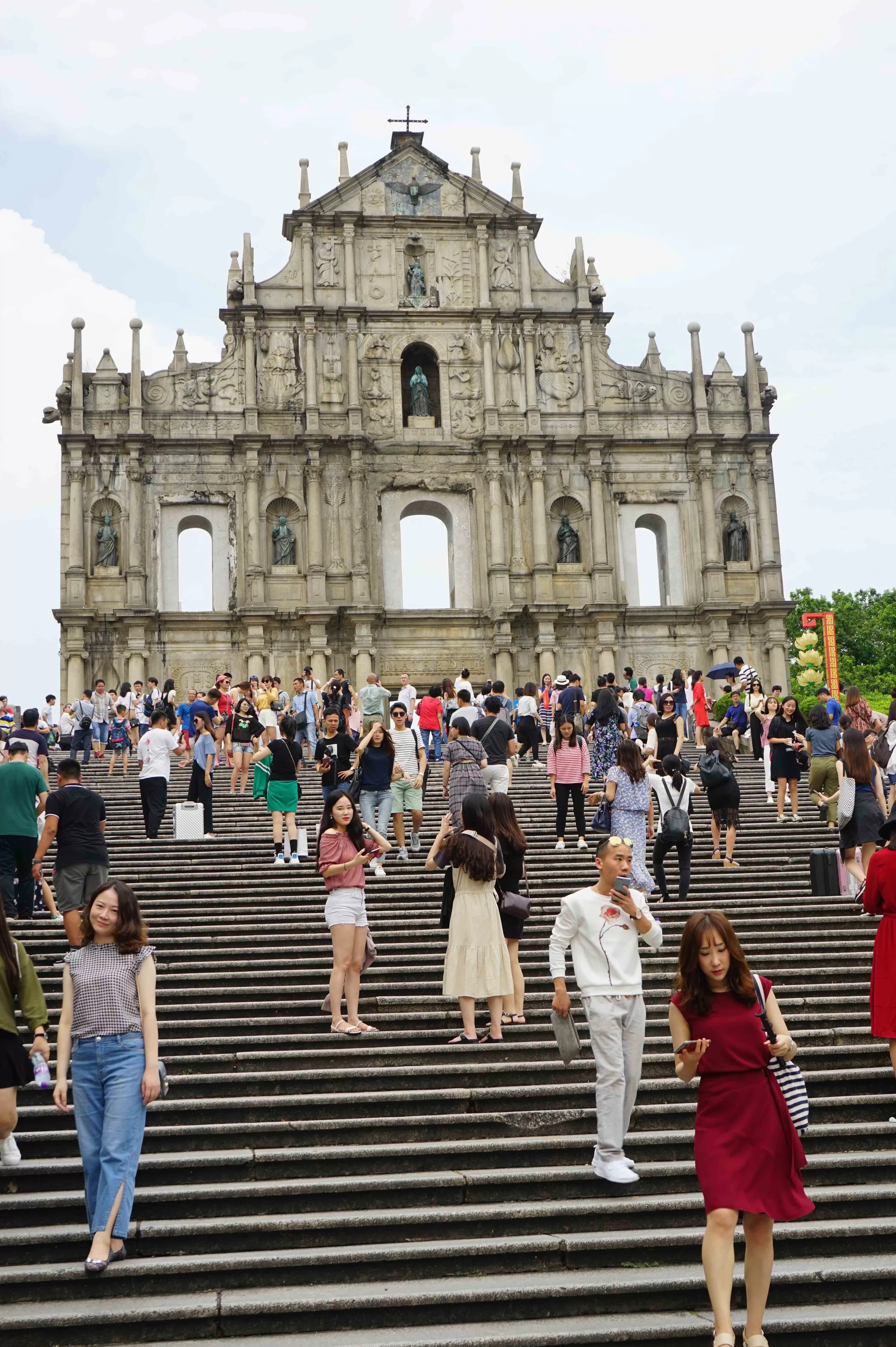 顺溜刀削面米面粥 由南向北从东到西走遍大半个中国只为去吃一碗面条