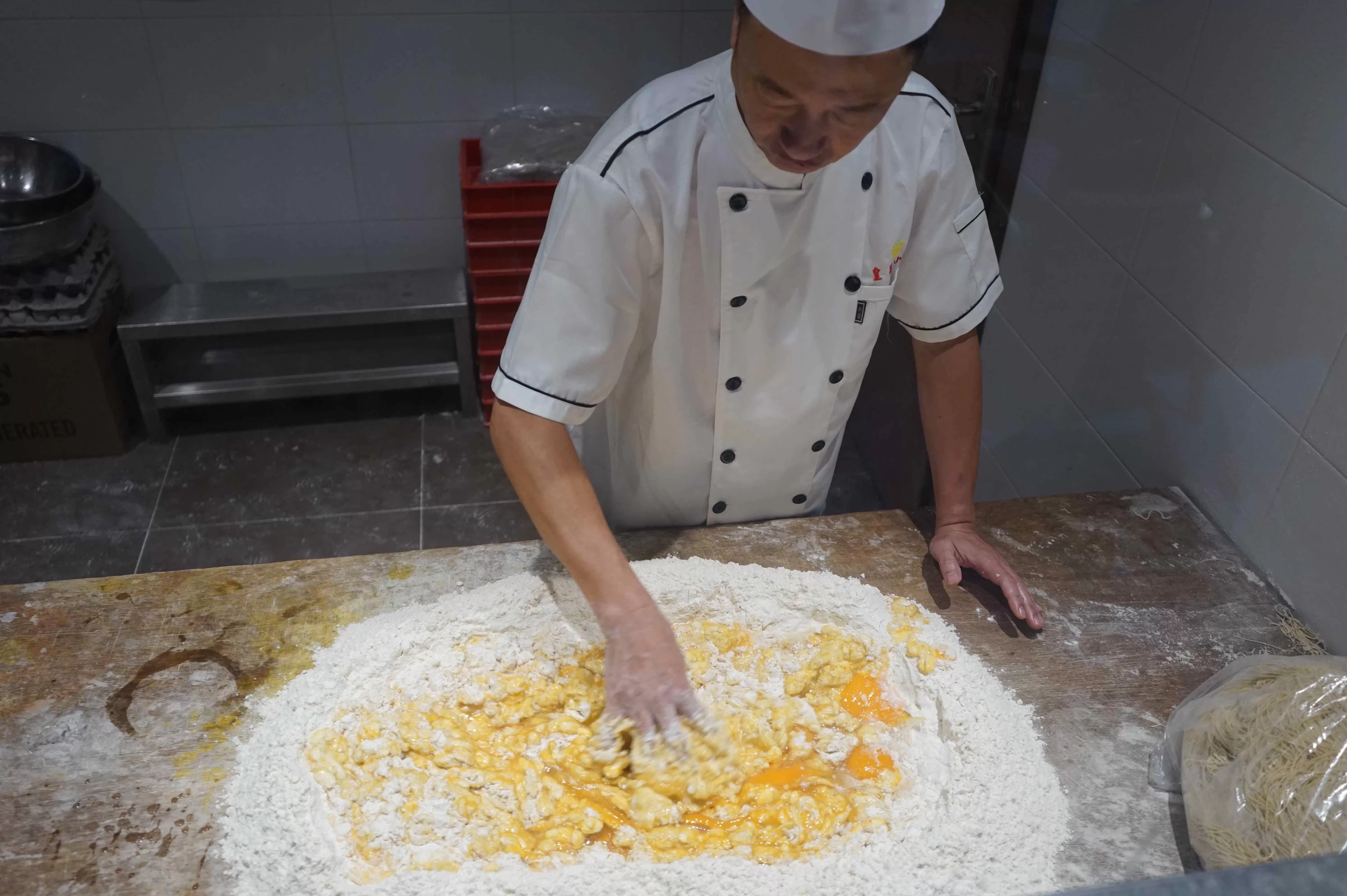 顺溜刀削面米面粥 由南向北从东到西走遍大半个中国只为去吃一碗面条