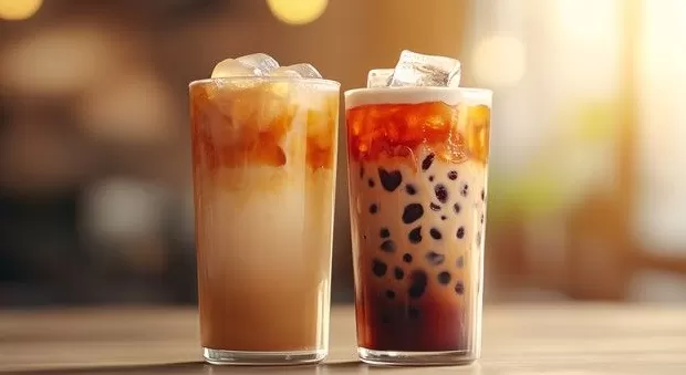 饮品店垃圾管理制度 奶茶店员工将拖鞋放进配料盆你咋看?