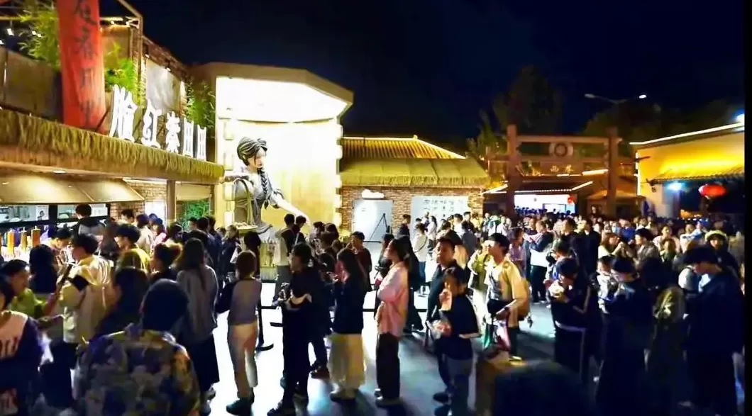 饮品店位置 国庆最火奶茶店出炉?3天卖94万,增长2800%