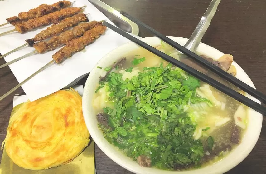 太原云特区顺溜刀削面地址 舌尖上的太原小街巷