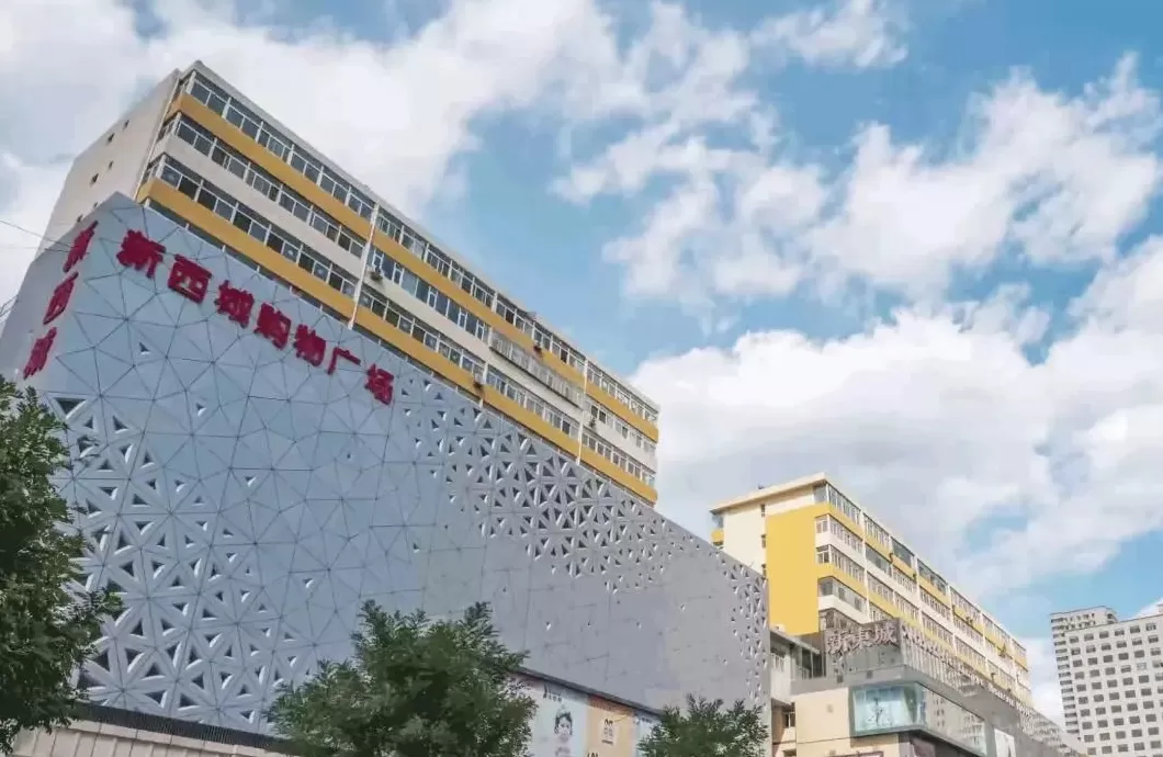 太原男装代理 太原服装城之七:原来你是这样的服装城!