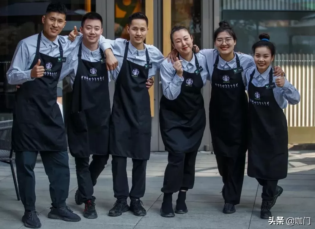 饮品店长工作经历 门店破5000家,15小时晋升1位店经理!星巴克是怎么培养人的?
