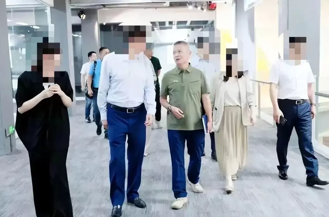 饮品店分公司 四哥(四子王旗)饮品有限责任公司成立 注册资本10万人民币