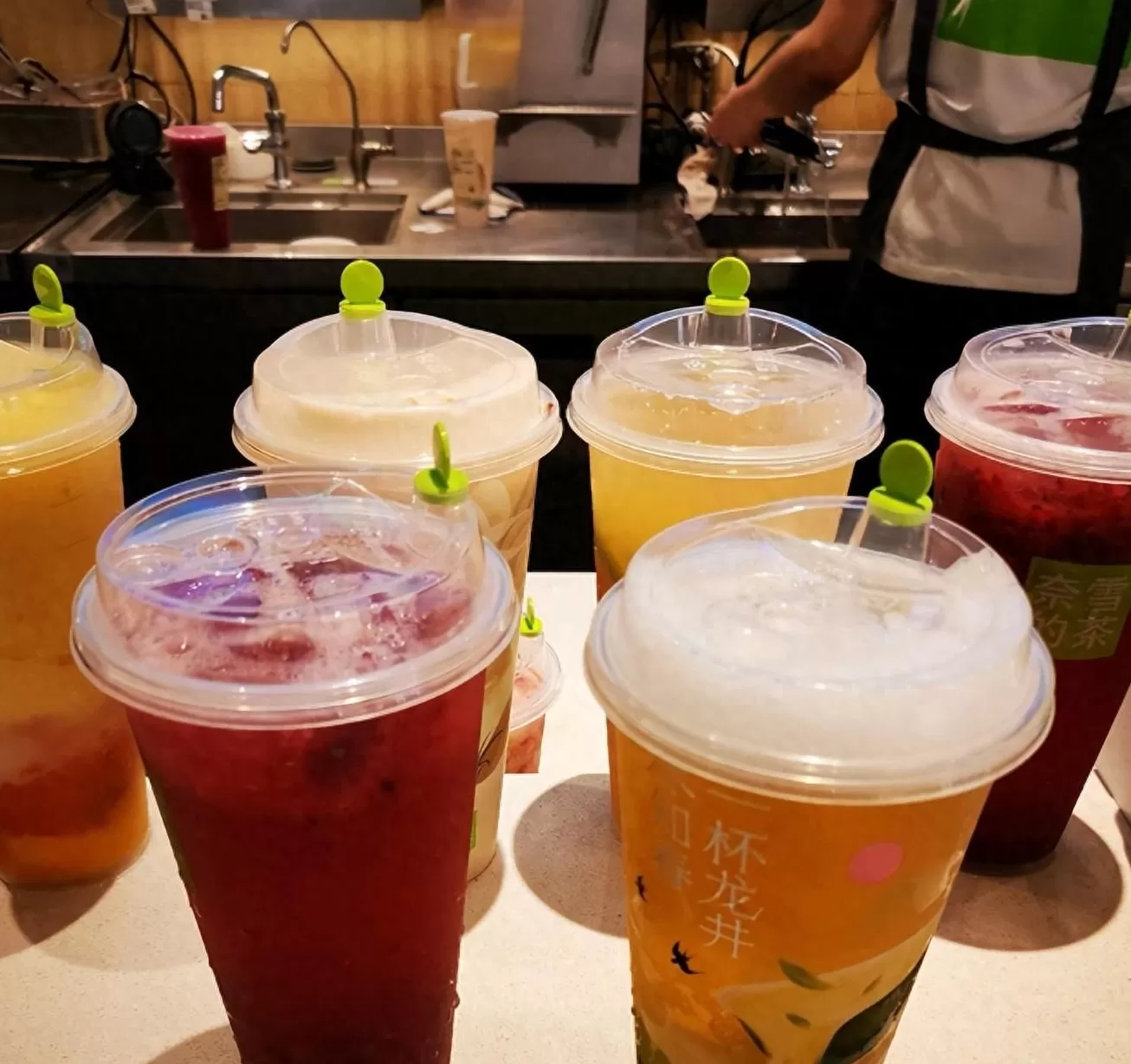 饮品店口味 茶饮,咖饮门店数增长,新品口味驱动占主导,其他类型如何分布