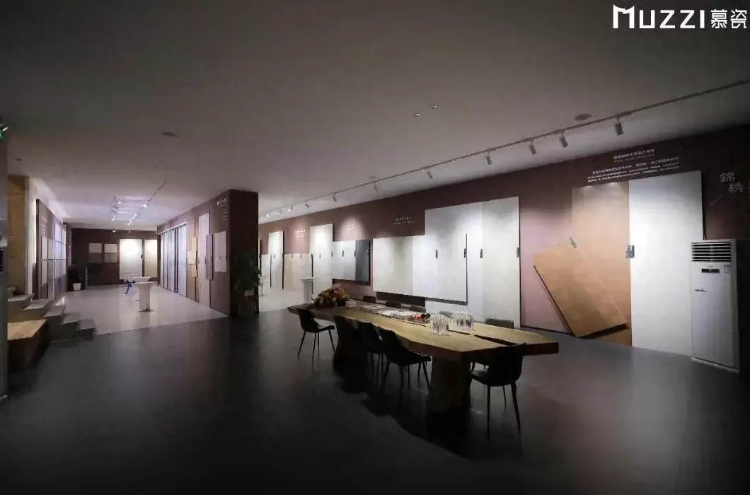 瓷砖电视背景墙加盟 瓷砖胶加盟赛道优选:十大品牌凭什么值得合作?