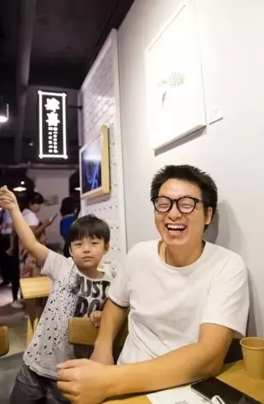 北京西单疯狂抄手 逛西单必吃美食攻略