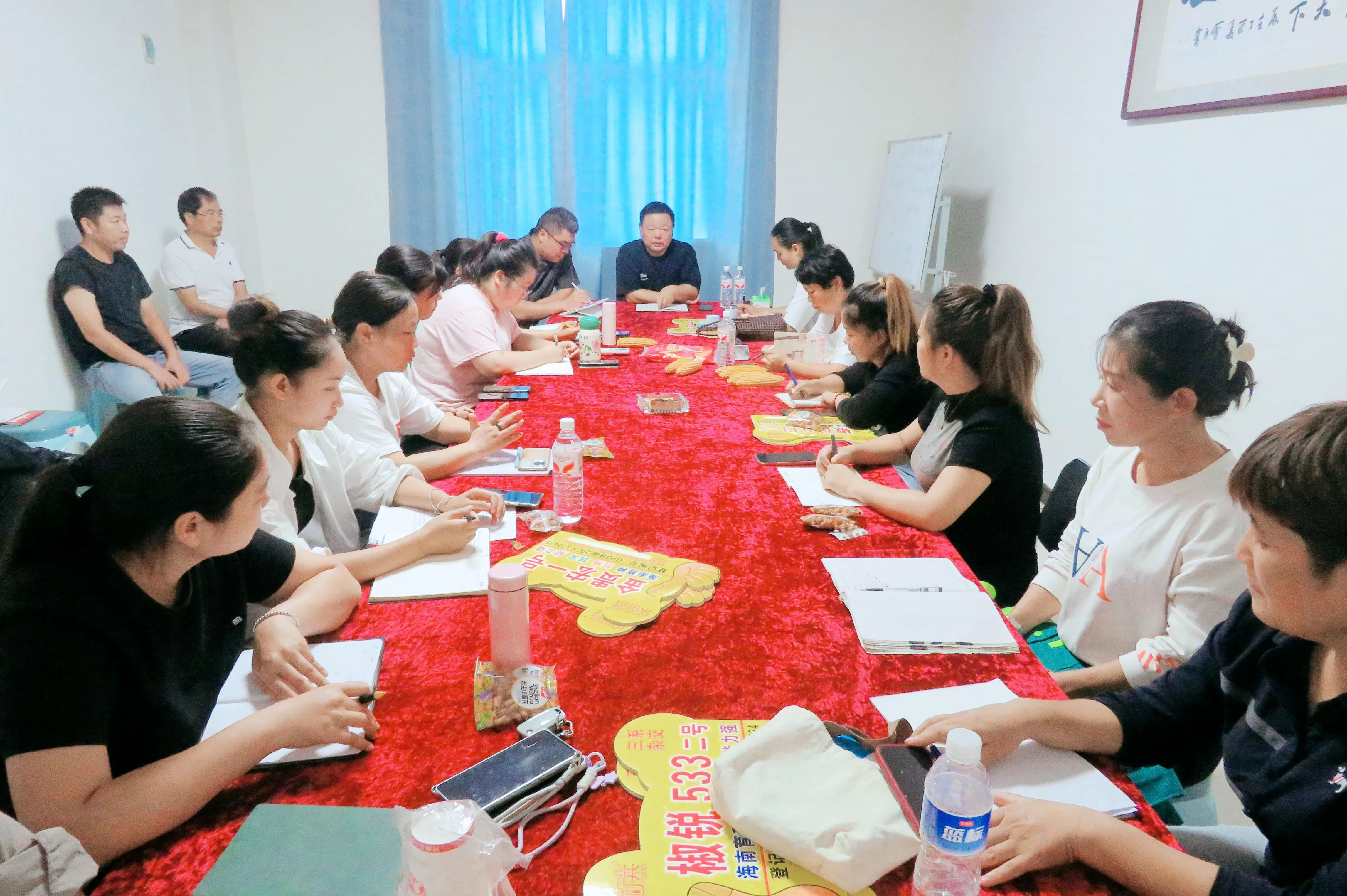 诚招加盟店 以模式创新赋能产业转型升级——访河北365集团党委书记,董事长于树中