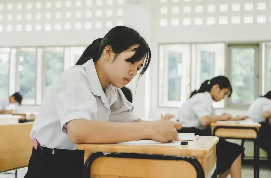 百年育才加盟能赚钱吗 7年前他拒绝俞敏洪2000万报价,如今这门低频生意一片红海