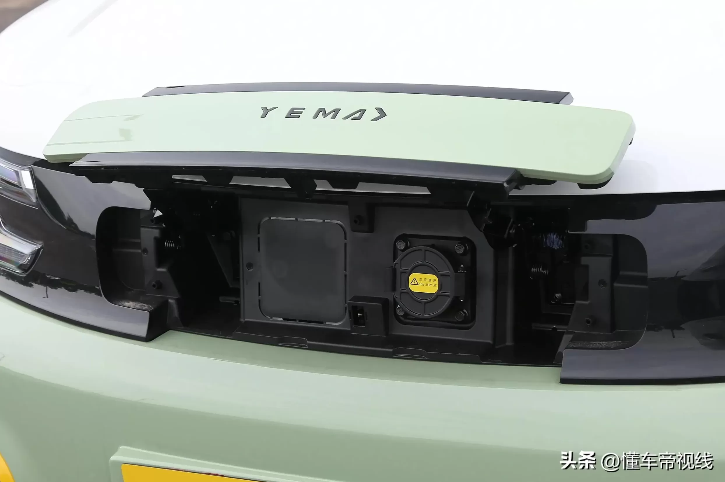 雷丁芒果电动汽车代理 新车|定位微型纯电动车,雷丁芒果Pro出口柬埔寨,国内398万起