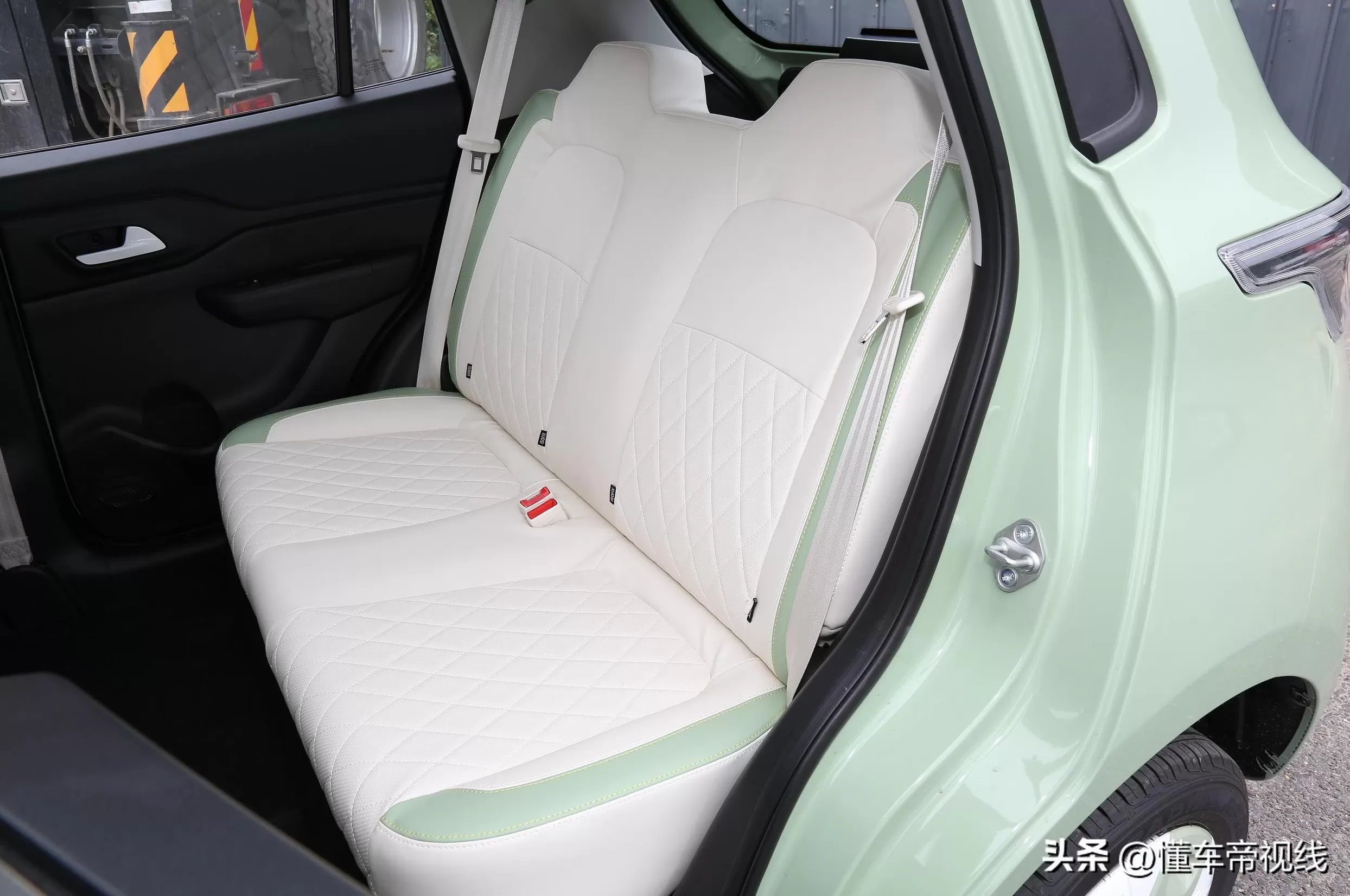 雷丁芒果电动汽车代理 新车|定位微型纯电动车,雷丁芒果Pro出口柬埔寨,国内398万起