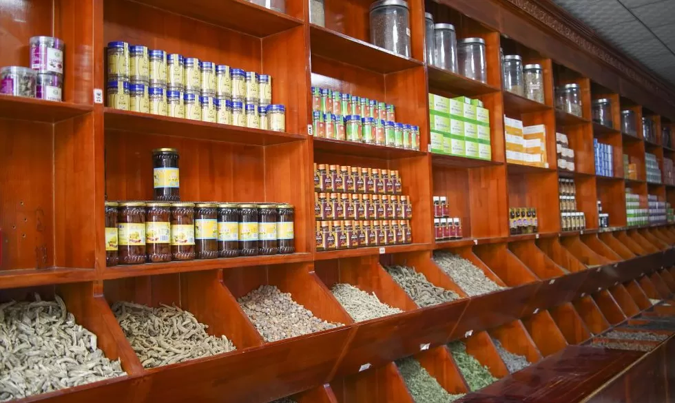 创办校园饮品店计划任务书600字 文化中国行·匠心记丨自治区周年庆系列之和田药茶:药食同源香丝路