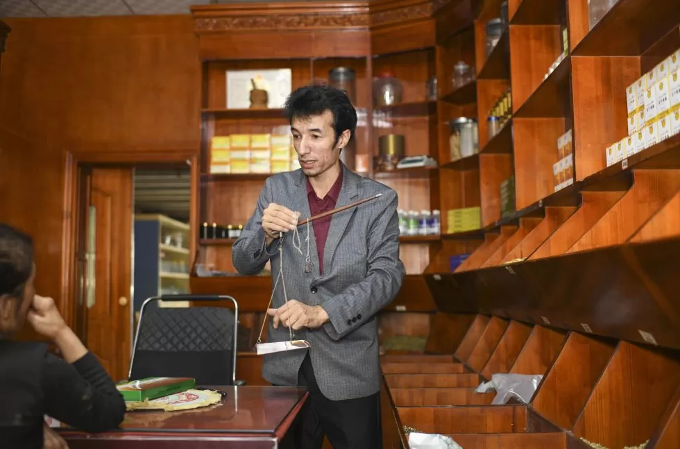 创办校园饮品店计划任务书600字 文化中国行·匠心记丨自治区周年庆系列之和田药茶:药食同源香丝路