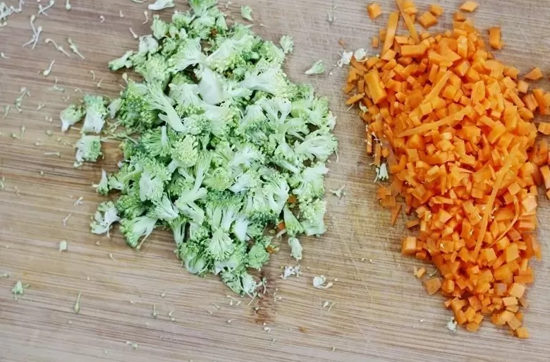 鸡排营养价值 明明是鸡身上最值得吃的肉,却总被人说柴,看完赶紧给它道歉