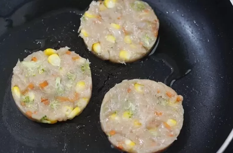 鸡排营养价值 明明是鸡身上最值得吃的肉,却总被人说柴,看完赶紧给它道歉