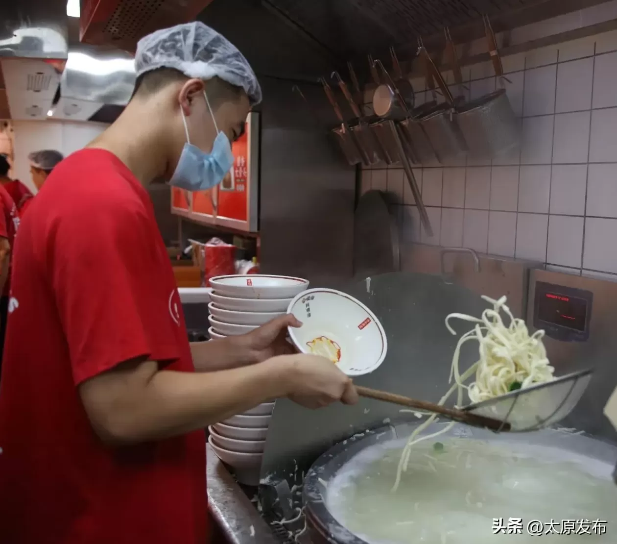 顺溜刀削面安阳店 太原顺溜刀削面为什么不敢在大同开店?