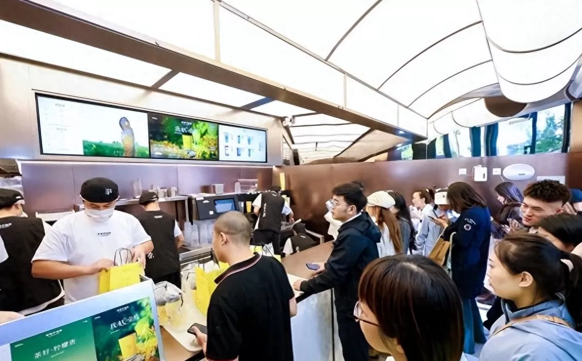 饮品店员工培训 新茶饮行业员工流动过快,多家品牌升级人才战略 饮品店员工培训 新茶饮行业员工流动过快,多家品牌升级人才战略